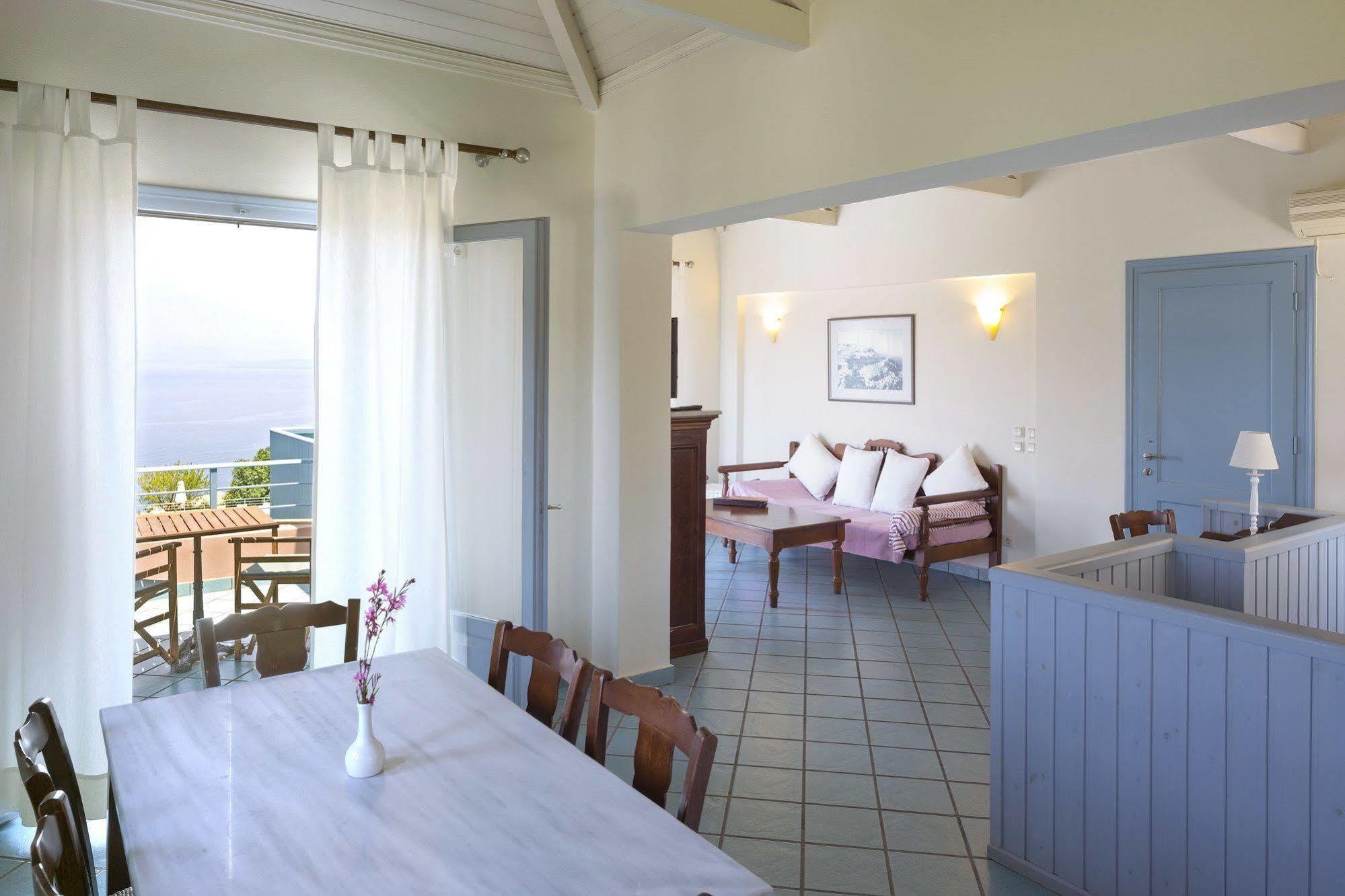 Mira Resort Agios Ioannis  Exterior photo