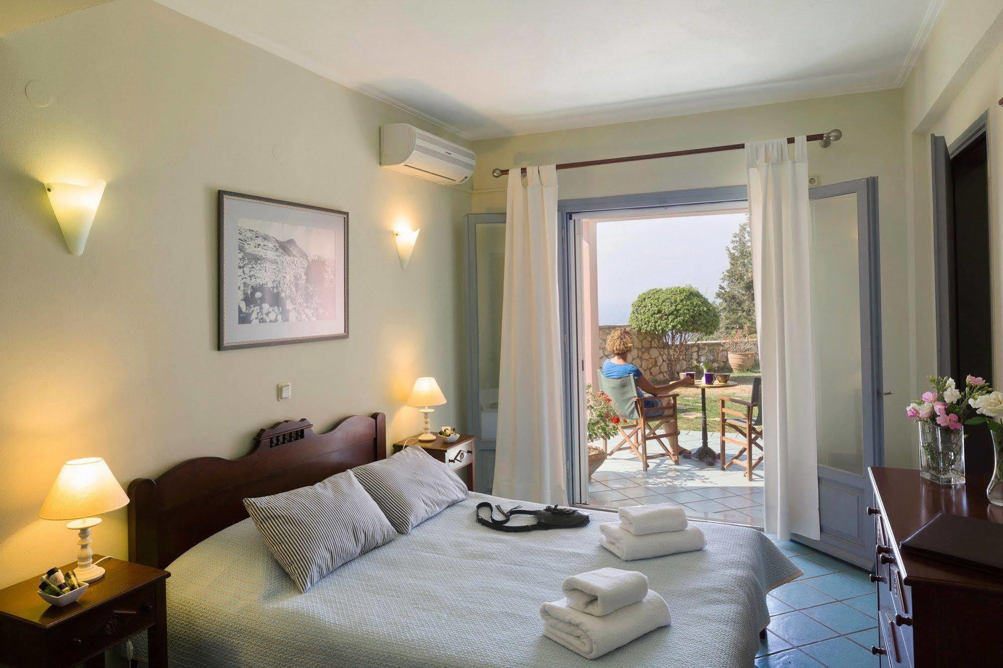 Mira Resort Agios Ioannis  Exterior photo