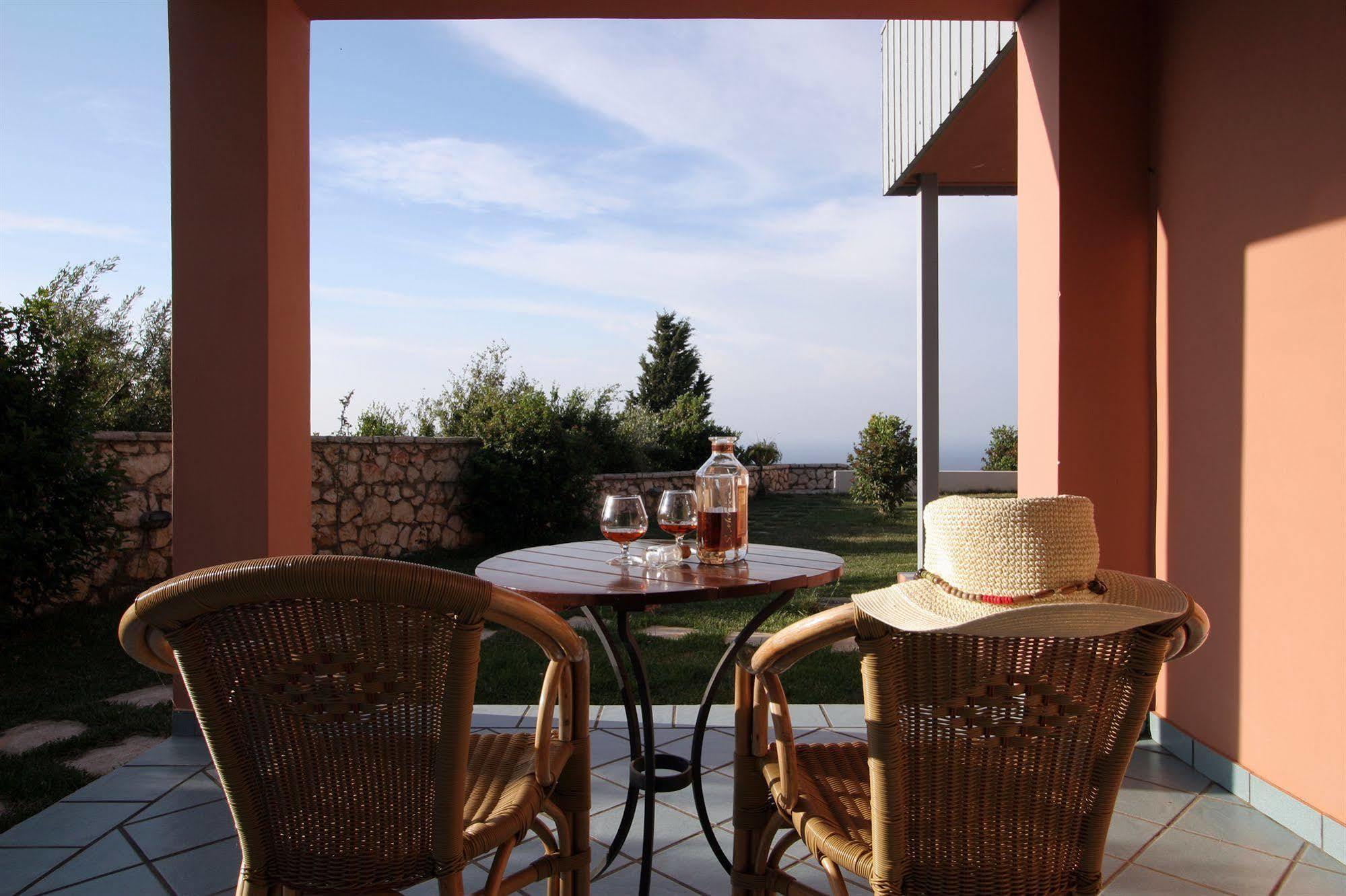 Mira Resort Agios Ioannis  Exterior photo