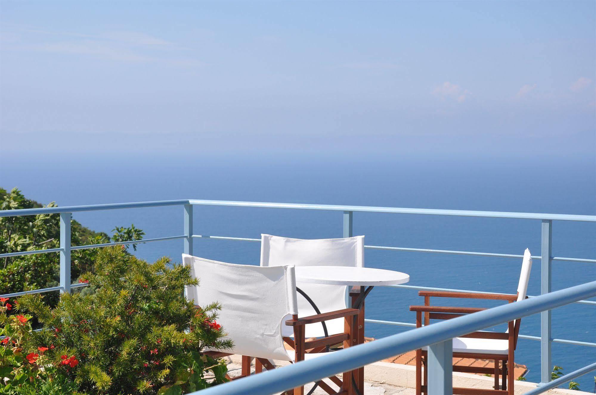 Mira Resort Agios Ioannis  Exterior photo