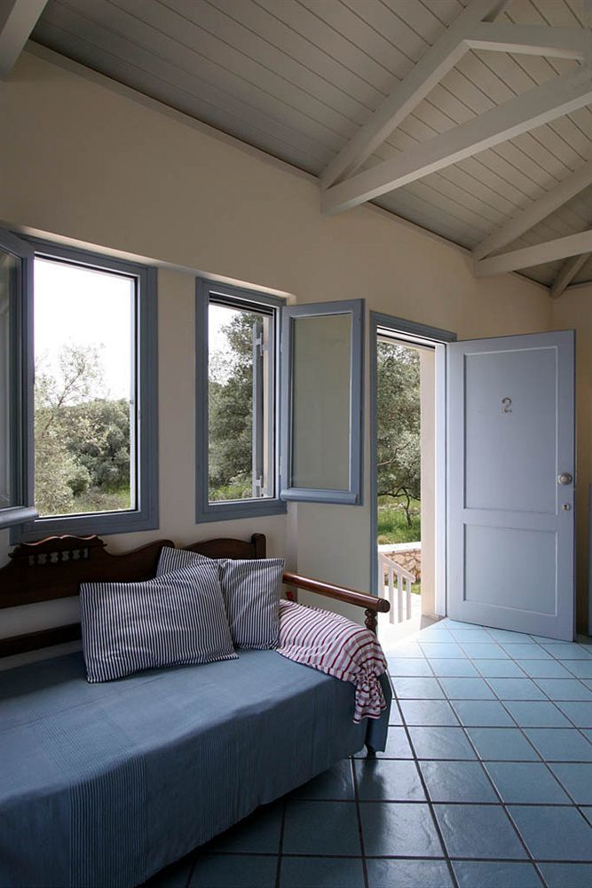Mira Resort Agios Ioannis  Exterior photo